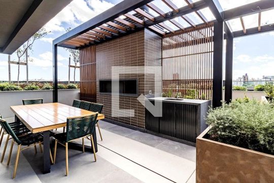 Kitnet/Studio para alugar com 1 quarto, 24m² em Boa Vista, Porto Alegre