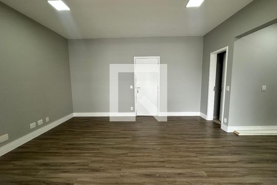 Sala de apartamento à venda com 2 quartos, 107m² em Empresarial 18 do Forte, Barueri