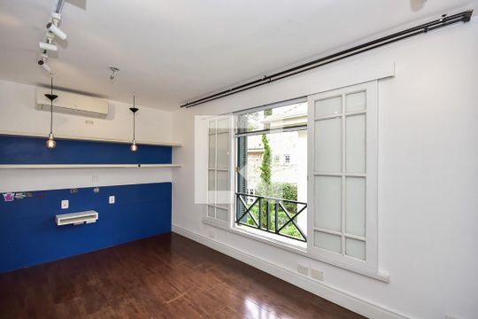 Suíte 1 de casa de condomínio à venda com 3 quartos, 466m² em Morumbi, São Paulo