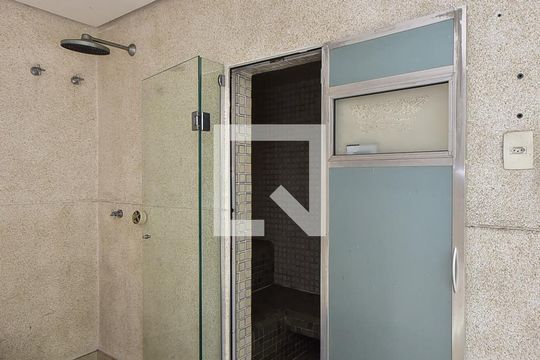 Sauna de casa de condomínio à venda com 3 quartos, 466m² em Morumbi, São Paulo