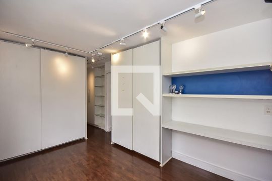 Suíte 1 de casa de condomínio à venda com 3 quartos, 466m² em Morumbi, São Paulo