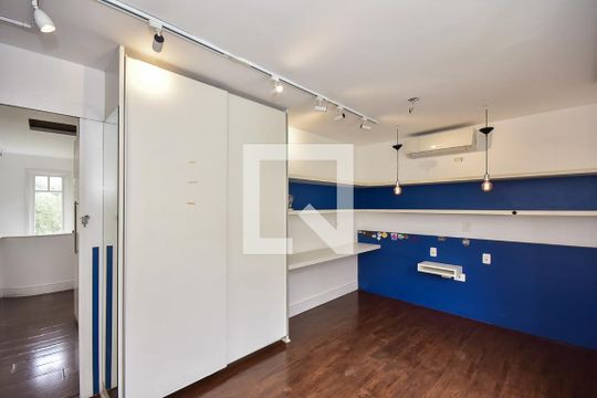 Suíte 1 de casa de condomínio à venda com 3 quartos, 466m² em Morumbi, São Paulo
