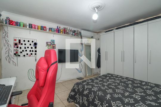 Quarto Suíte de casa à venda com 4 quartos, 183m² em Cristo Redentor, Porto Alegre
