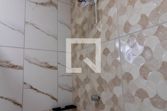 Banheiro de apartamento para alugar com 1 quarto, 38m² em Vila Sao Judas Tadeu, Guarulhos