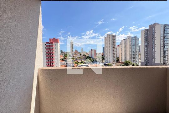 Sacada de apartamento à venda com 2 quartos, 56m² em Parque das Nações, Santo André
