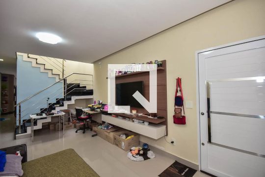 Casa de Condomínio à venda com 3 quartos, 151m² em Parque das Cigarreiras, Taboão da Serra