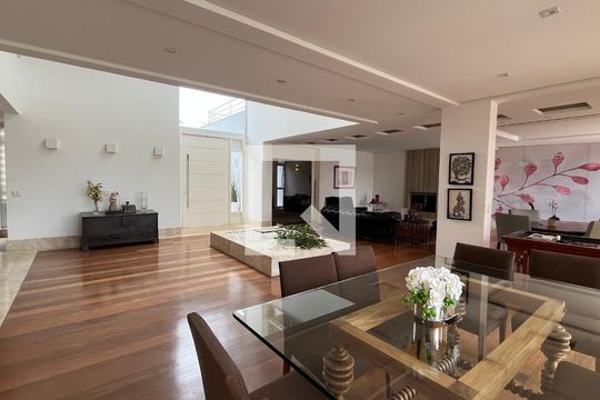 Casa de Condomínio para alugar com 6 quartos, 1014m² em Sítios de Recreio Gramado, Campinas