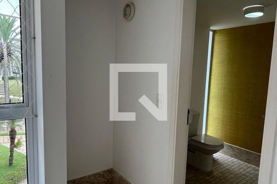 Casa de Condomínio para alugar com 6 quartos, 1014m² em Sítios de Recreio Gramado, Campinas