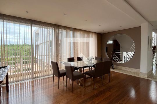 Casa de Condomínio para alugar com 6 quartos, 1014m² em Sítios de Recreio Gramado, Campinas