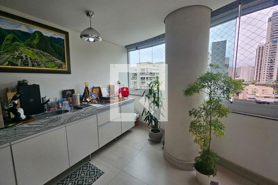Apartamento à venda com 4 quartos, 212m² em Luxemburgo, Belo Horizonte