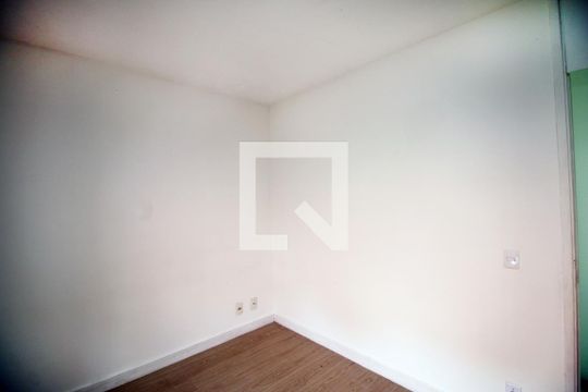Quarto 1 de apartamento à venda com 2 quartos, 60m² em Parada de Lucas, Rio de Janeiro