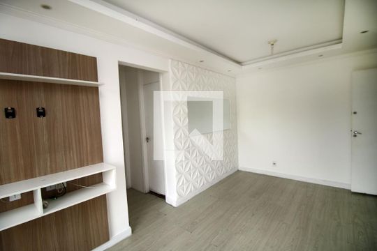 Sala de apartamento à venda com 2 quartos, 60m² em Parada de Lucas, Rio de Janeiro