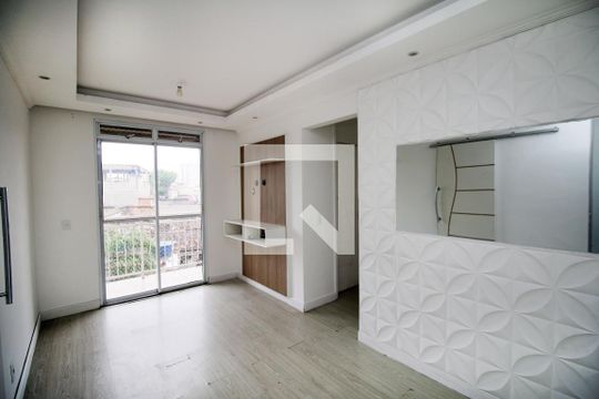 Sala de apartamento à venda com 2 quartos, 60m² em Parada de Lucas, Rio de Janeiro