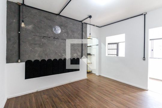 Casa à venda com 2 quartos, 200m² em Cidade São Miguel, São Paulo
