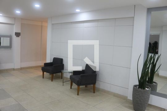 Hall social de apartamento para alugar com 3 quartos, 82m² em Mauá, São Caetano do Sul