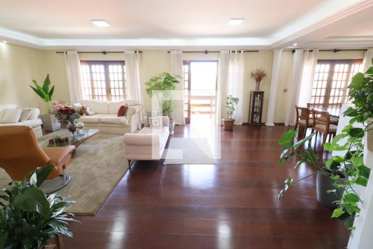 Sala de casa à venda com 3 quartos, 424m² em City Bussocaba, Osasco