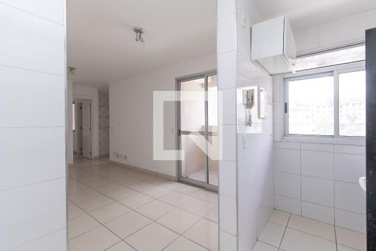 Cozinha de apartamento à venda com 2 quartos, 63m² em Serrano, Belo Horizonte