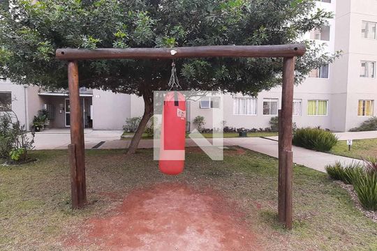 Apartamento para alugar com 2 quartos, 42m² em Jardim Boa Vista (zona Oeste), Osasco