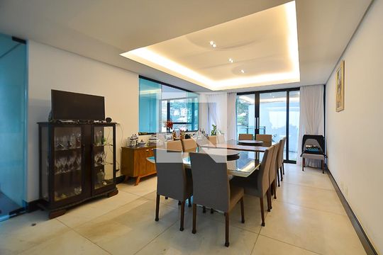 Sala de Jantar de casa à venda com 4 quartos, 630m² em Mangabeiras, Belo Horizonte