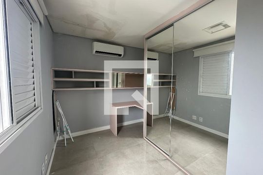 Quarto de apartamento para alugar com 2 quartos, 188m² em Melville Empresarial Ii, Barueri