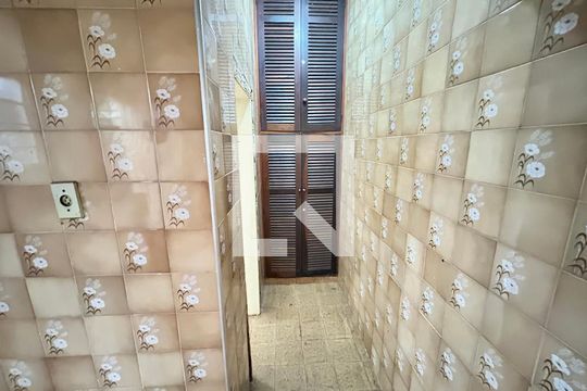Cozinha de casa à venda com 3 quartos, 200m² em Vila Galvão, Guarulhos