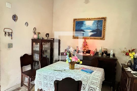 Sala de casa à venda com 3 quartos, 200m² em Vila Galvão, Guarulhos