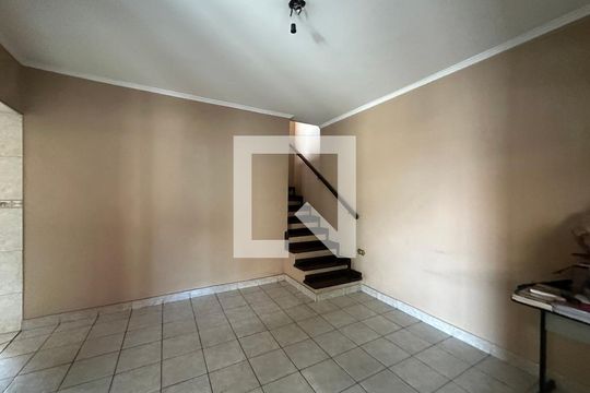 Sala de casa à venda com 4 quartos, 125m² em Vila Sao Jorge, Barueri