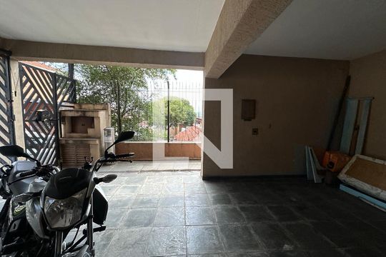 Garagem de casa à venda com 4 quartos, 125m² em Vila Sao Jorge, Barueri
