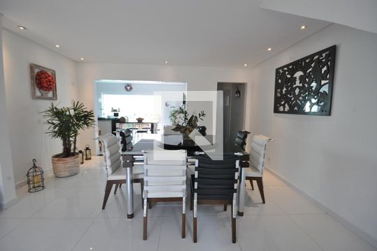 Sala de Jantar de casa à venda com 3 quartos, 300m² em Jardim Guanca, São Paulo