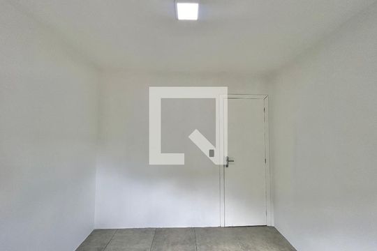 Quarto de apartamento para alugar com 1 quarto, 29m² em Rondônia, Novo Hamburgo