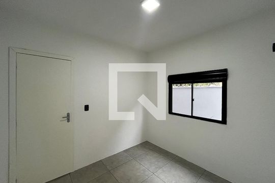 Apartamento para alugar com 2 quartos, 42m² em Rondônia, Novo Hamburgo