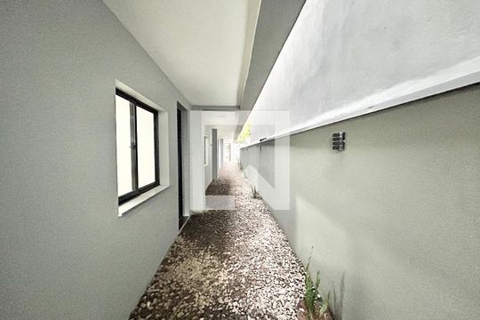Fachada de apartamento para alugar com 1 quarto, 29m² em Rondônia, Novo Hamburgo