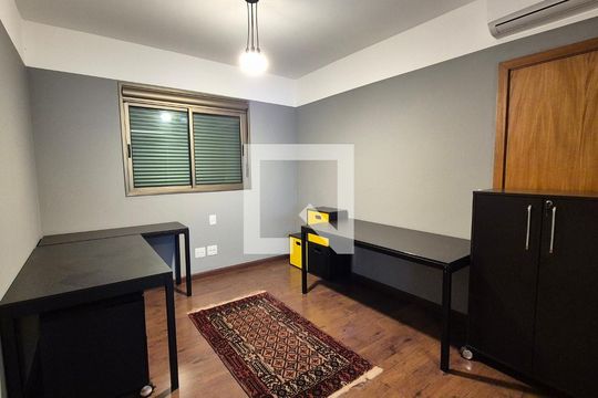 Apartamento para alugar com 3 quartos, 200m² em Vila da Serra, Nova Lima