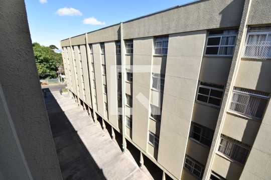 Vista do Quarto 3 de apartamento à venda com 3 quartos, 70m² em Cajuru, Curitiba