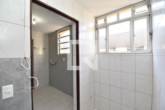 Área de Serviço de apartamento à venda com 3 quartos, 70m² em Cajuru, Curitiba