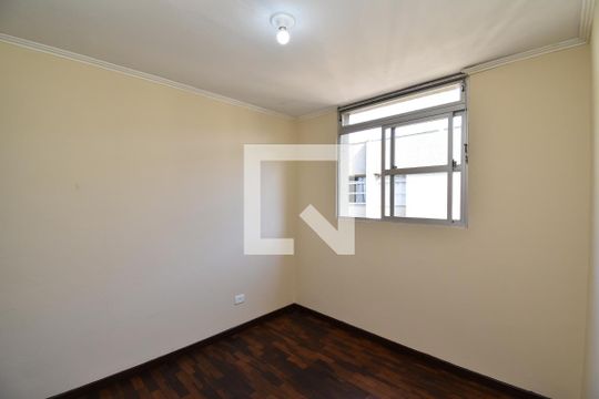 Quarto 2 de apartamento à venda com 3 quartos, 70m² em Cajuru, Curitiba