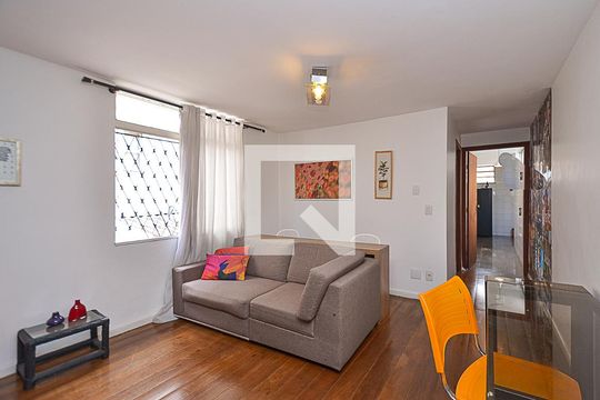 Sala Ambientes de apartamento para alugar com 1 quarto, 57m² em Funcionários, Belo Horizonte