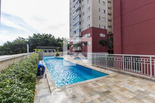 Piscina de apartamento à venda com 2 quartos, 85m² em Jardim Iracema, Barueri