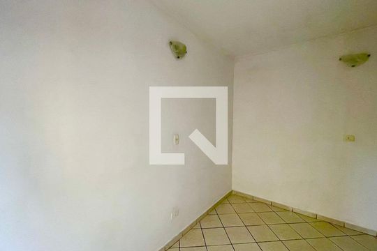 Quarto 1 de casa à venda com 5 quartos, 300m² em Jardim Rosa de Franca, Guarulhos