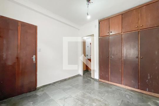 Suíte de casa para alugar com 1 quarto, 80m² em Centro, Osasco