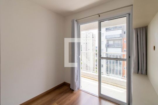 Sala de apartamento para alugar com 2 quartos, 51m² em Picanço, Guarulhos