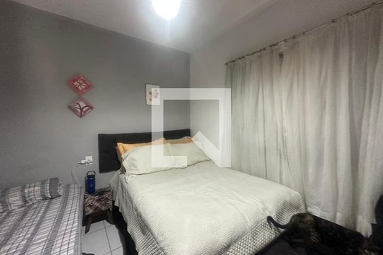 Casa à venda com 6 quartos, 320m² em Jardim Paraiso, Barueri