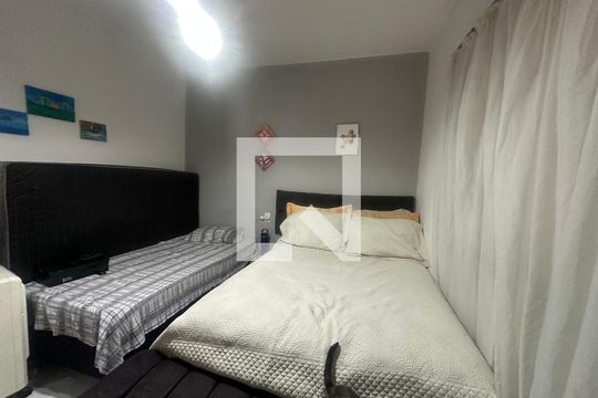 Casa à venda com 6 quartos, 320m² em Jardim Paraiso, Barueri