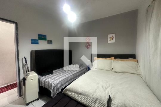 Casa à venda com 6 quartos, 320m² em Jardim Paraiso, Barueri