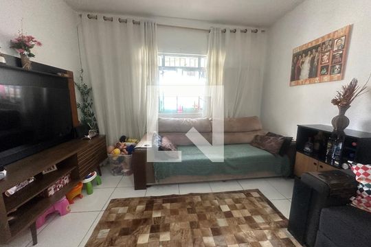 Casa à venda com 6 quartos, 320m² em Jardim Paraiso, Barueri