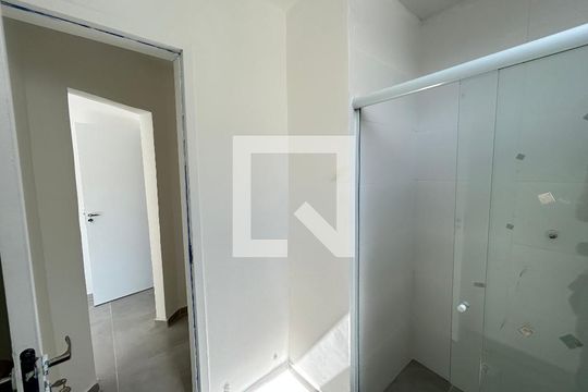 Banheiro da Suíte de apartamento para alugar com 2 quartos, 100m² em Méier, Rio de Janeiro