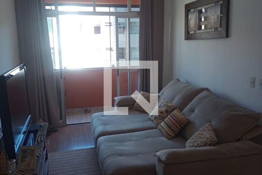 Apartamento à venda com 2 quartos, 70m² em Horto, Belo Horizonte