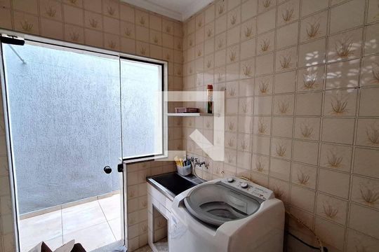 Casa à venda com 3 quartos, 140m² em Vila Nova Mazzei, São Paulo