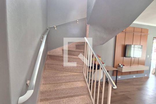 Casa à venda com 3 quartos, 140m² em Vila Nova Mazzei, São Paulo