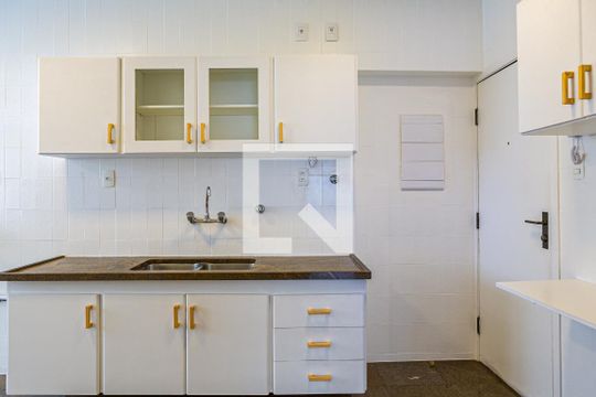 Apartamento à venda com 3 quartos, 152m² em Itaim Bibi, São Paulo